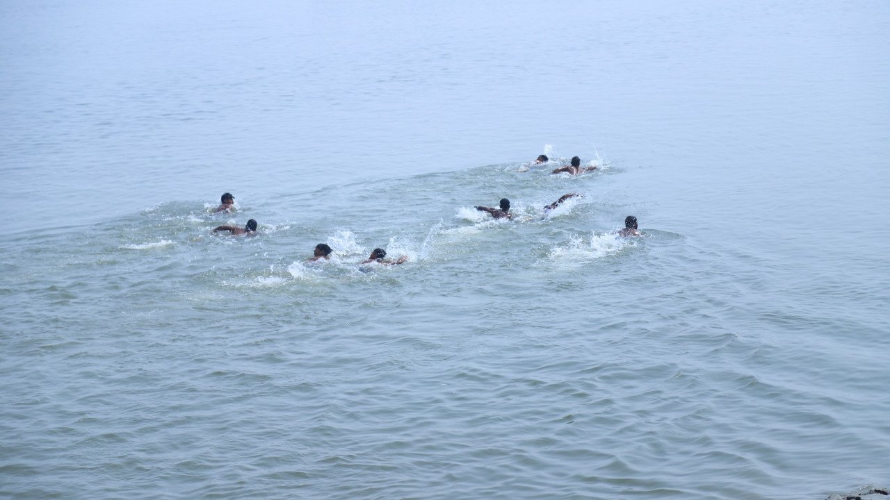 Swimming competition