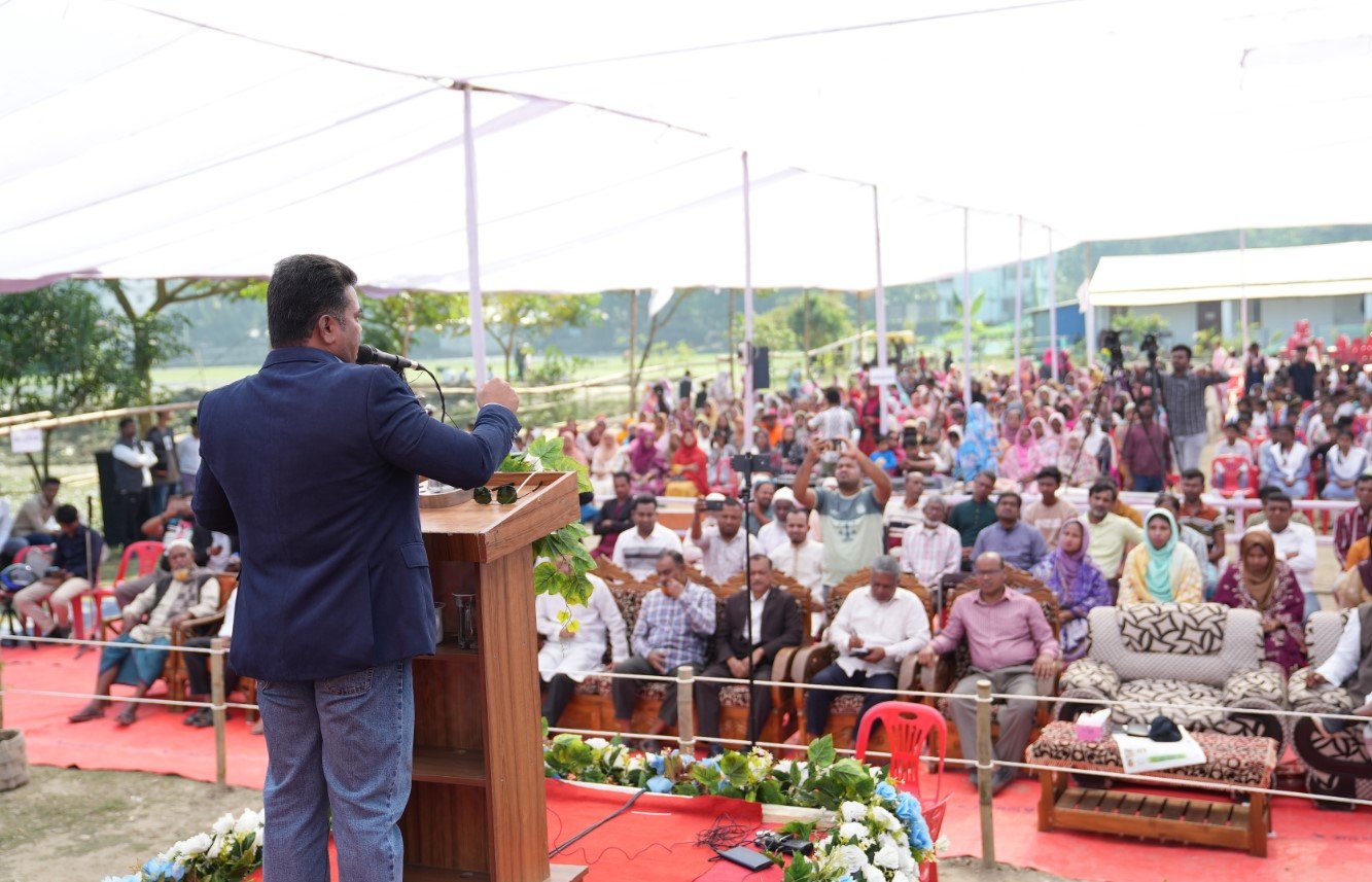 Wide view of parental meeting